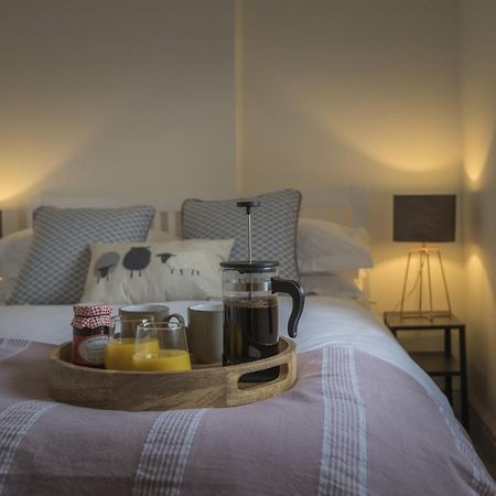 Finest Retreats - Tegannedd - Luxury Grade II Listed Cottage With Hot Tub Ffestiniog Екстериор снимка