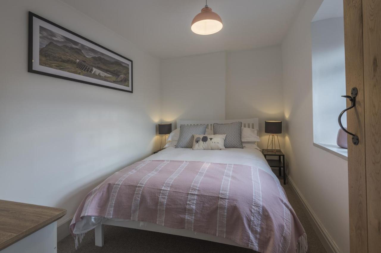 Finest Retreats - Tegannedd - Luxury Grade II Listed Cottage With Hot Tub Ffestiniog Екстериор снимка
